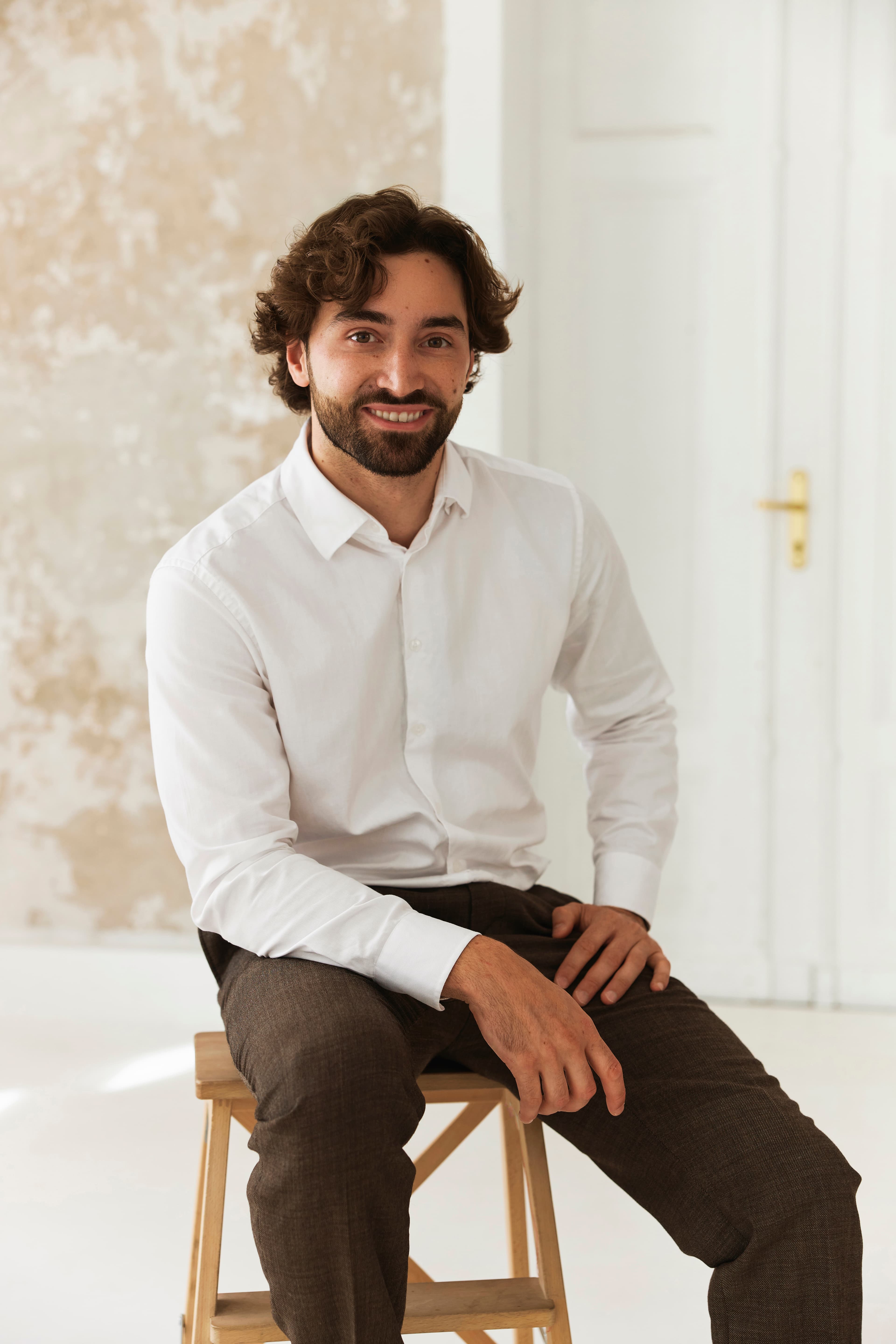 Dennis Ostenda